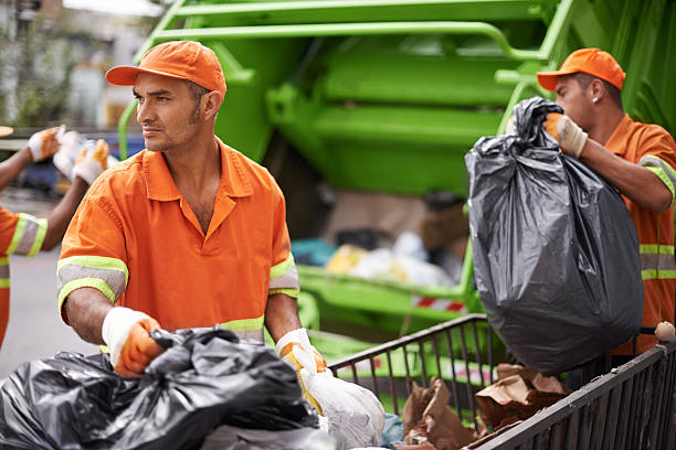 Best Commercial Cleanout Services  in Clay Center, KS